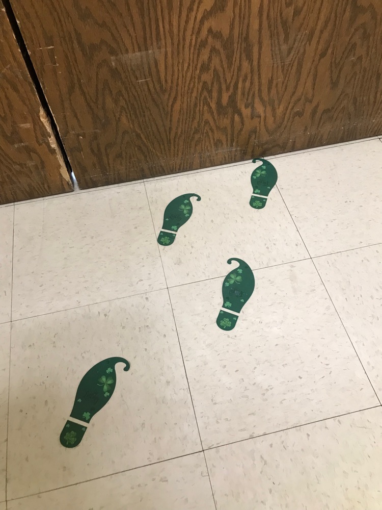 leprechaun foot prints 