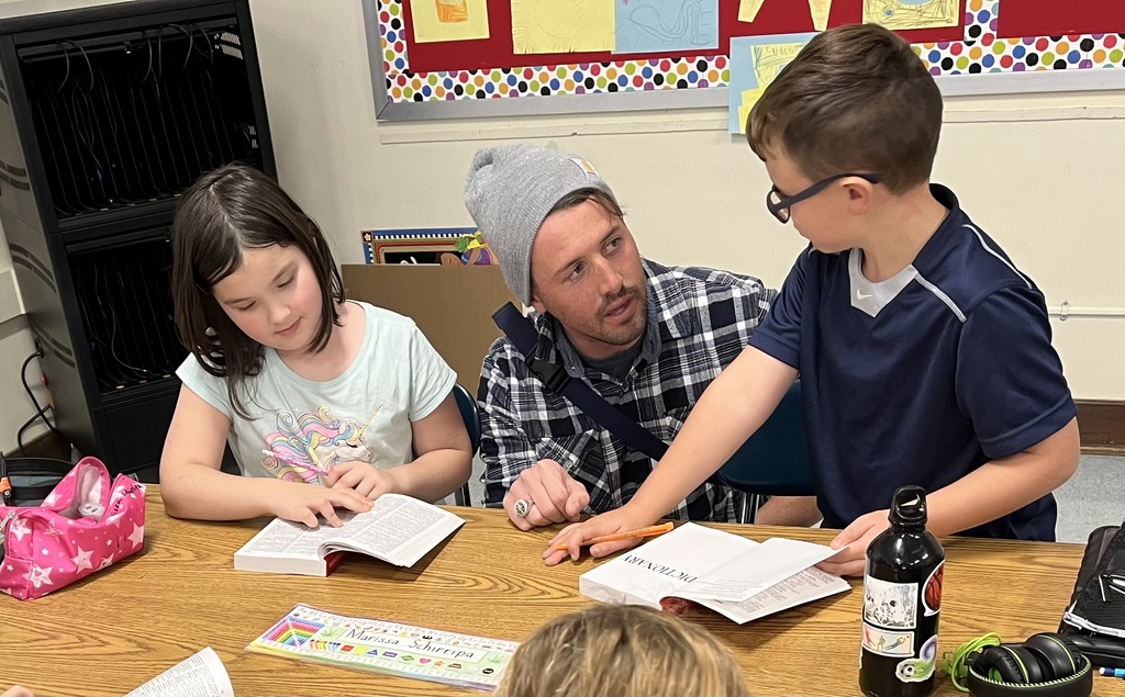 Cairo-Durham Rotary Club visits 3rd Grade