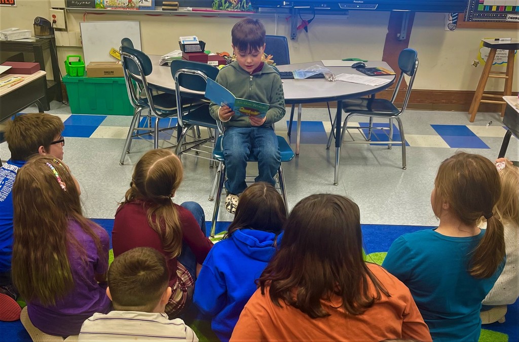 Oliver P. Reads to 4th Grade